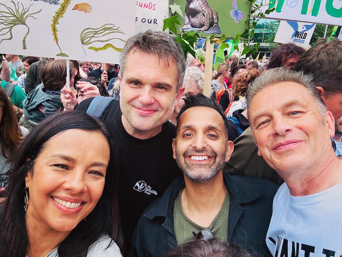 Liz Bonnin 💙 tweet media