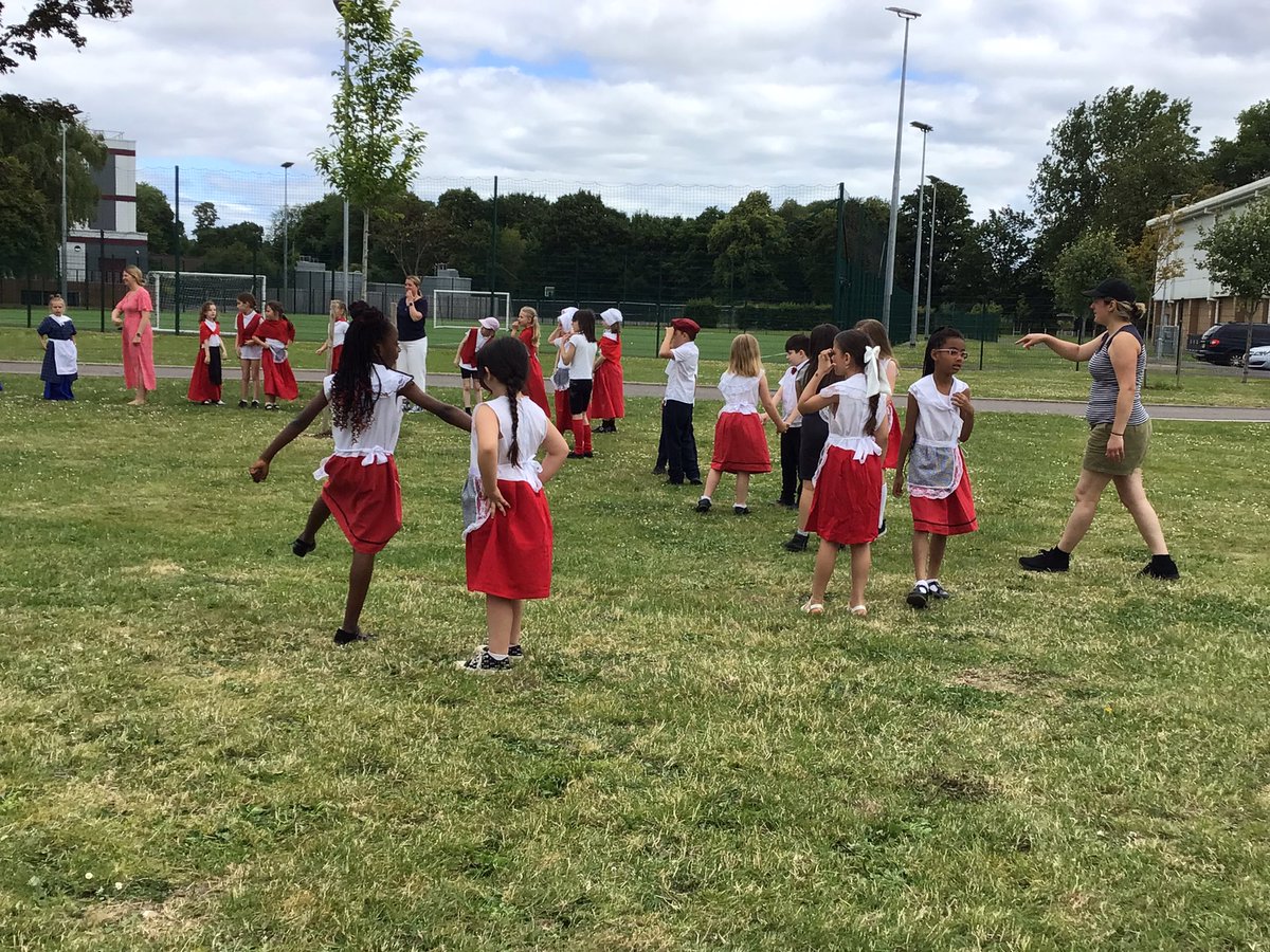 Monnow Primary School tweet media