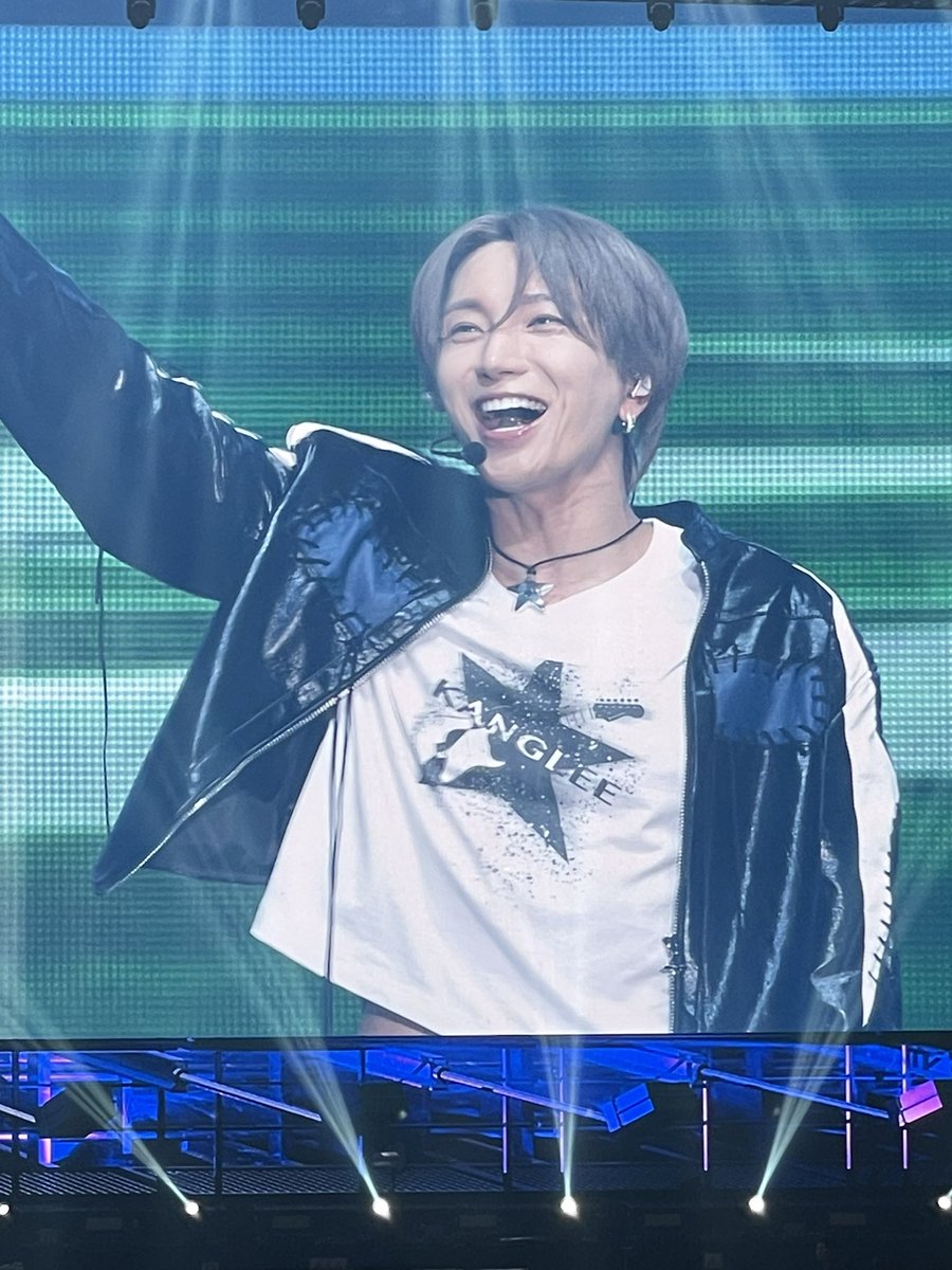 PJS_LHJ's tweet photo. 하... 너무 재미있었어 어쩜 좋아
슈주가 좋아... 이특이 좋아........ https://t.co/13hE0PUPYb