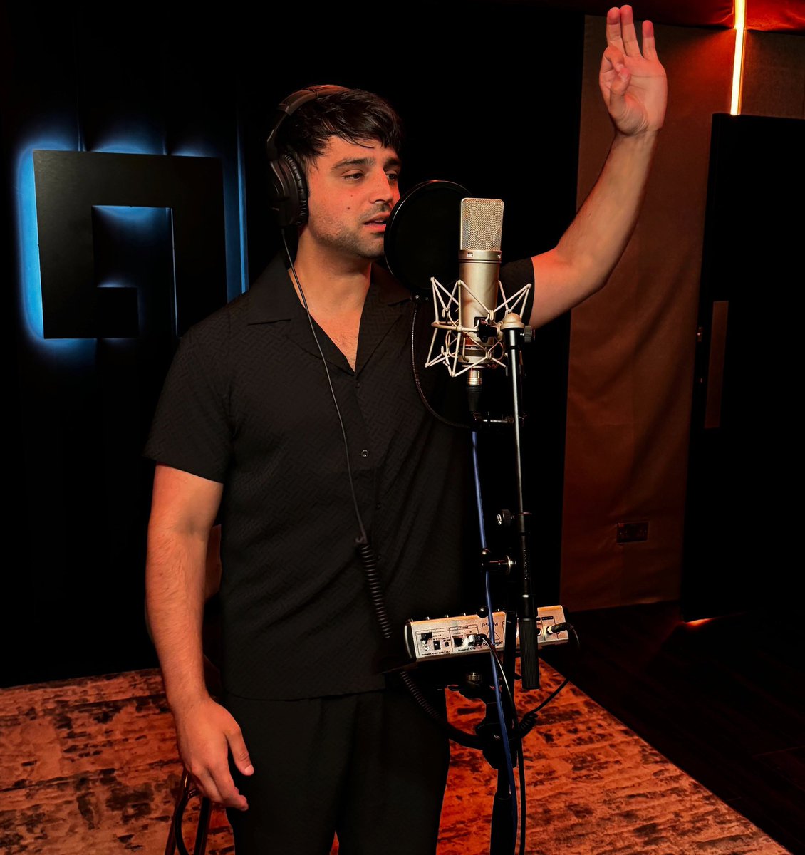 Im a student of this timeless art called music ❤️🎶 #jaykadn