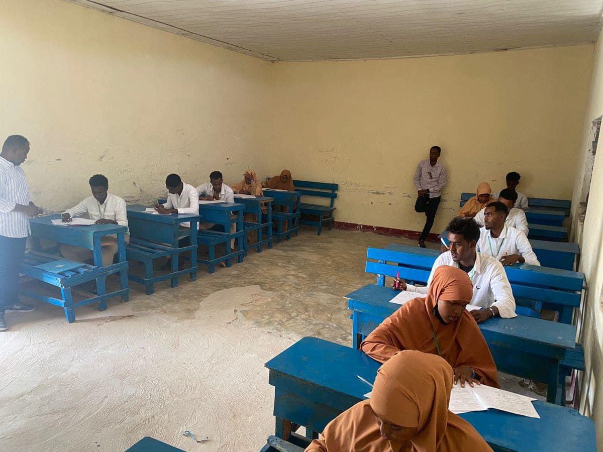 AhmedMoFiqi's tweet photo. Holding the National school-leaving examination for secondary education this year in the districts of Eldher, Lasanod, and Buhodle, after many years of being under the control of Al-Shabab &amp; separatist group, is a historic event worthy of being recorded in gold letters

#DanQaran https://t.co/SmwfSjreax