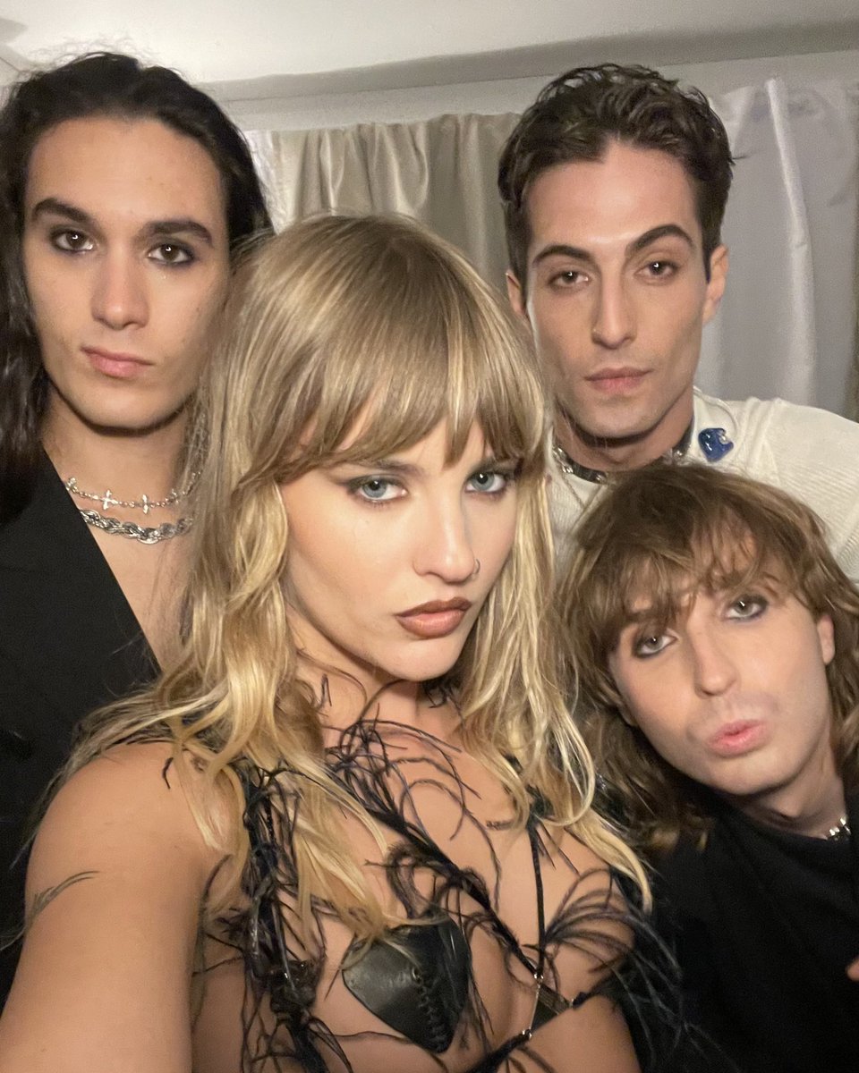 MåneskinOfficial (@thisismaneskin) on Twitter photo Minutes before we lit up the stage at <a href="/pinkpopfest/">Pinkpop festival</a> ❤️🔥 Netherlands, your rock spirit was insane!! U guys were hottt 🇳🇱💋 Minutes before we lit up the stage at <a href="/pinkpopfest/">Pinkpop festival</a> ❤️🔥 Netherlands, your rock spirit was insane!! U guys were hottt 🇳🇱💋