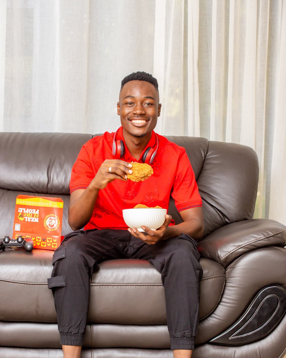 ChickenInnZW's tweet image. Dinner plans?  🍗  Sorted!

Get your Chicken Inn meal in minutes with the new app. Download, order, and enjoy!

Download the app here: onelink.to/chicken-inn

#WeekendMeals #LuvDatChicken #ChickenInnZW