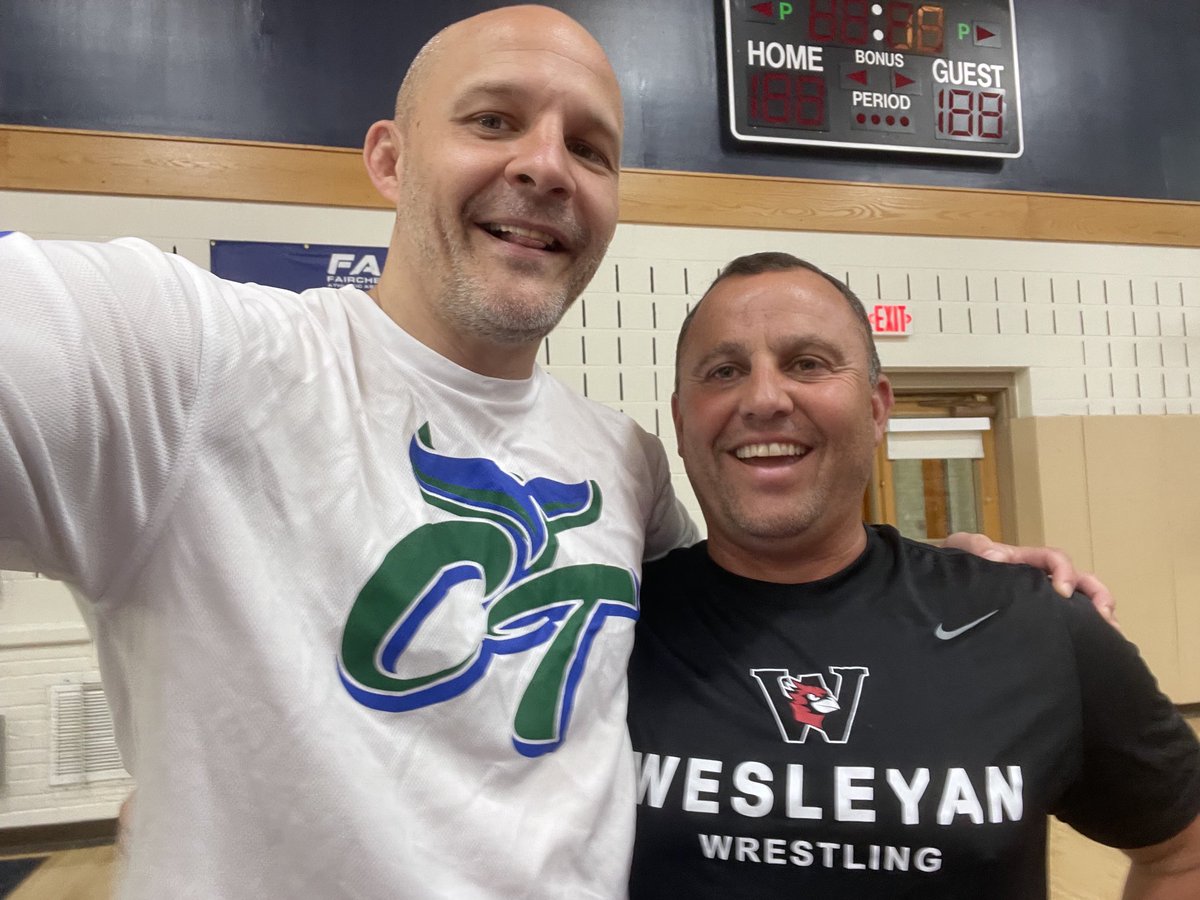 CoachDBlackWes's tweet photo. Team CT Fargo Jr Nationals Training Camp with Coach Honecker, Wesleyan &amp; Williams getting together for some summer fun. https://t.co/nudRY1y7ZR