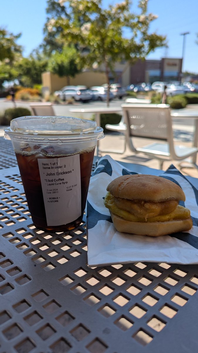 JohnNSac tweet media