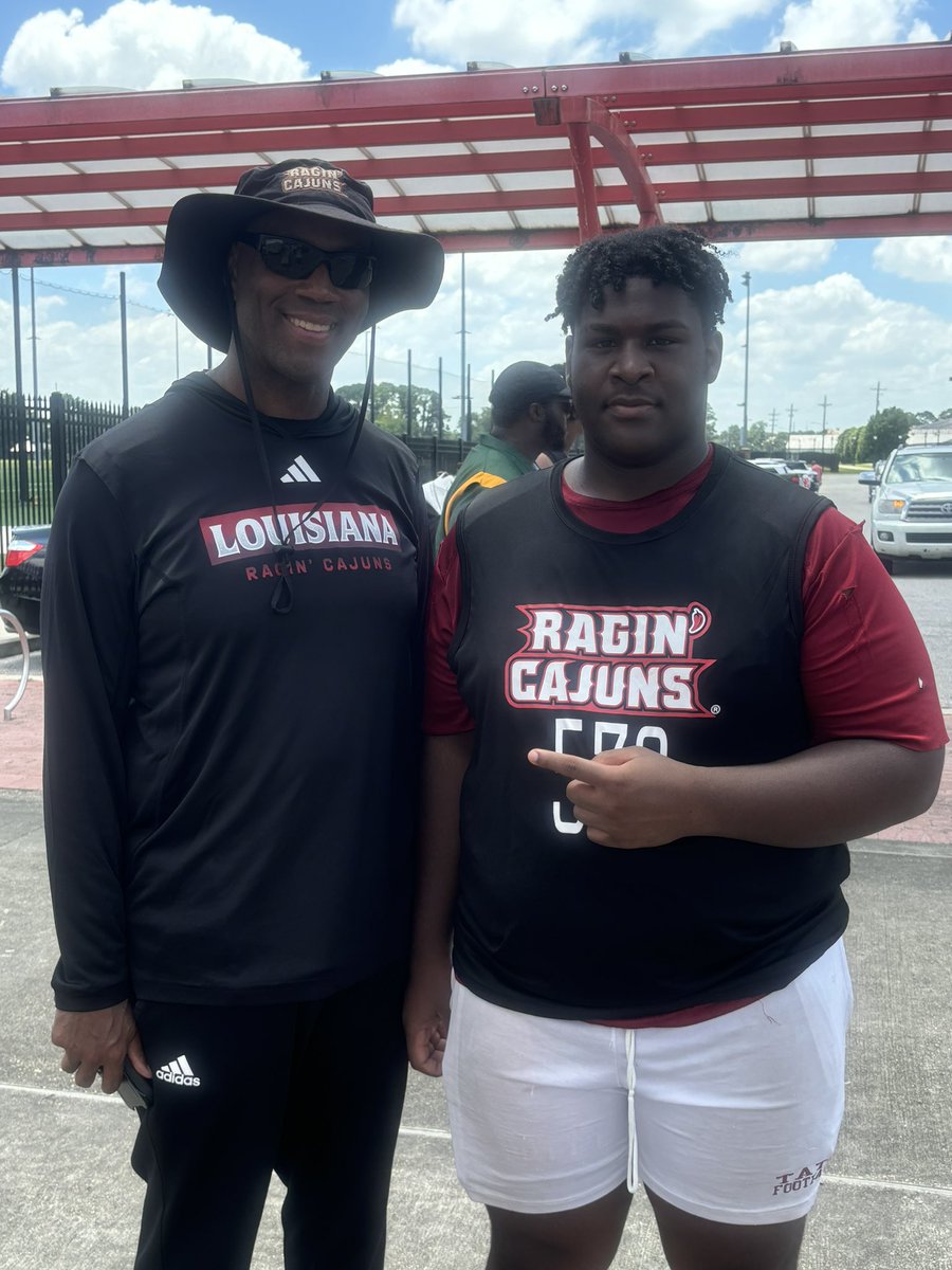 Had a great time at <a href="/RaginCajunsFB/">Louisiana Ragin’ Cajuns® Football</a> camp with <a href="/CoachThomas_59/">Dennis Thomas</a> I’ll be back better than ever next year! <a href="/DLCoach_Hank/">Hank</a> <a href="/RecruitTate/">Recruit Tate Football</a>