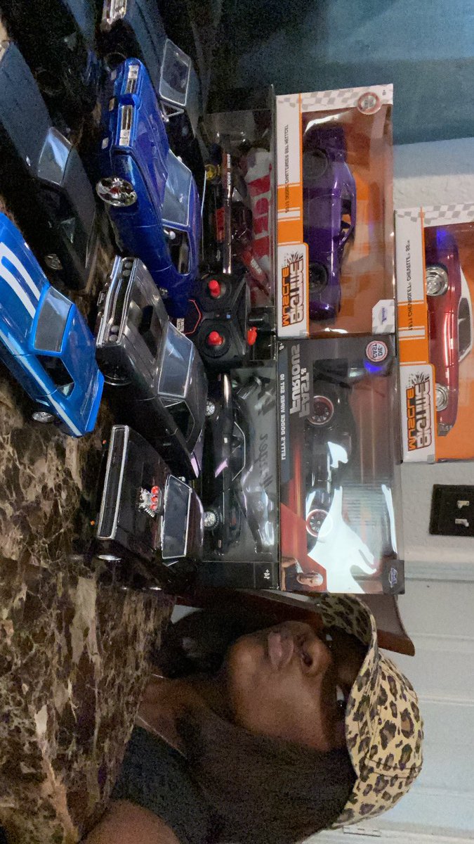 simyaQ's tweet image. Being a Lady Mechanic/woman who have a passion for building cars &amp;amp; motors my biggest dream.. I’ll never stop chasing it.