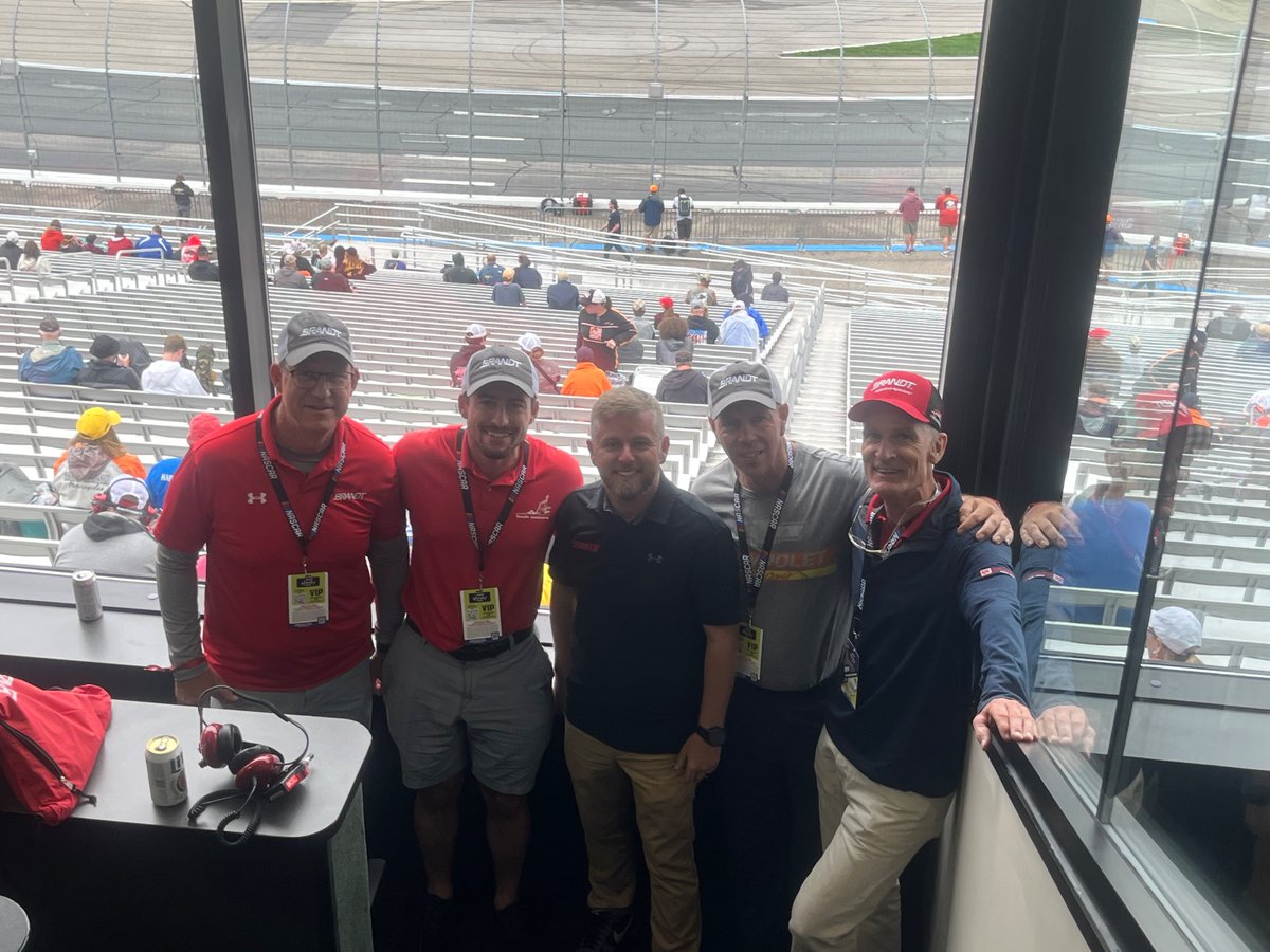 mternullo30's tweet photo. Great day @NHMS, thanks to John Erickson & @BRANDT_co for allowing some customers & I to experience the race in a different way than normal. Also thanks to @J_Allgaier for coming to spend some time with us. Cheering on the #7 this afternoon #brandt #grigg https://t.co/k5jnvAMHif