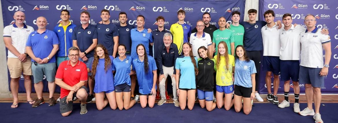 Nuestra sincera ENHORABUENA a tod@s l@s  nadador@s🏊‍♀️🏊‍♂️ clasificad@s para los JJOO #París2024🇫🇷
y a tod@s sus TÉCNIC@S⏱️ y Equipos de Apoyo que les han acompañado en sus programas de entrenamiento 
👏👏👏👏👏
#TeamESP🇪🇸
#Vamos🇪🇸
<a href="/RFEN_Oficial/">RFEN</a>