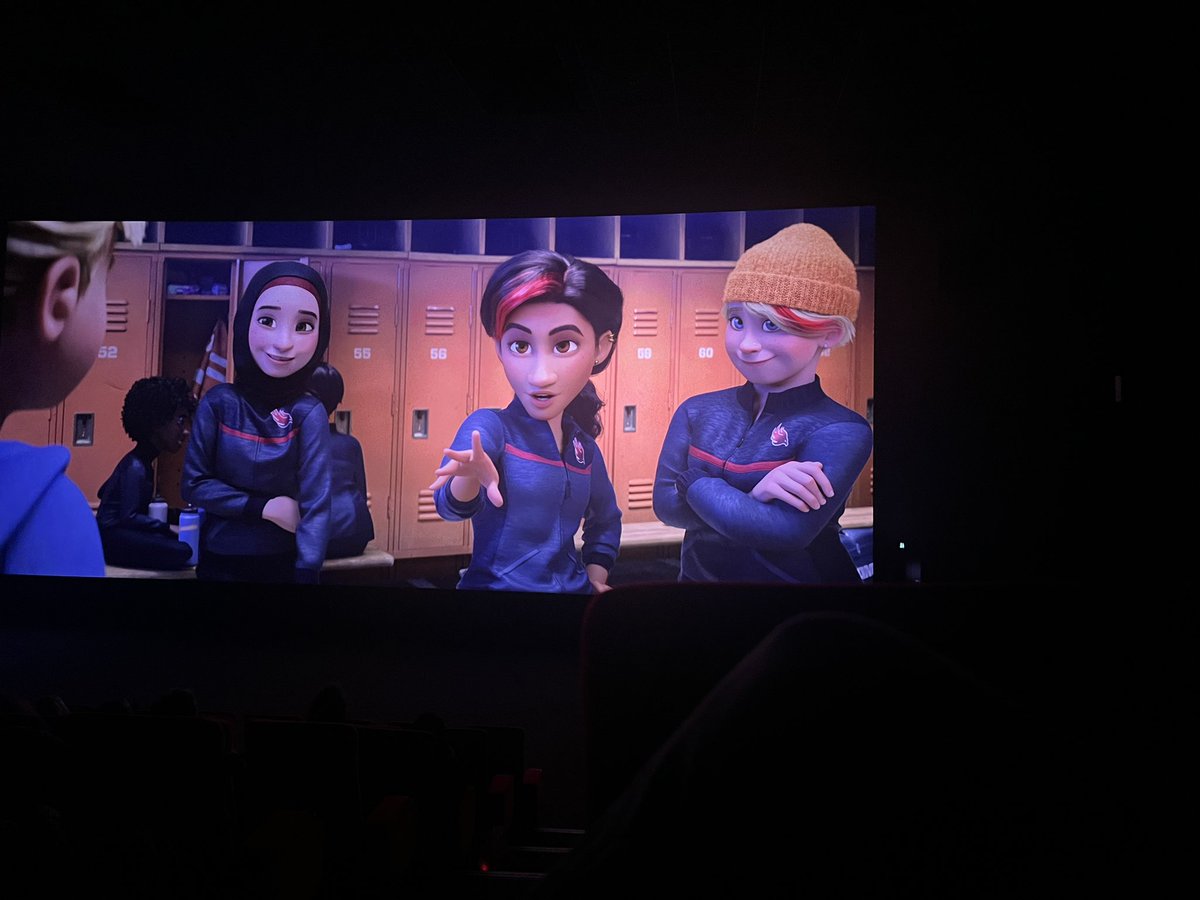 samuelathlan's tweet image. Je sors du cinéma et je suis choqué.

J’amène mes enfants voir un film sur leurs émotions.

Elles attendaient ce film avec impatience : Vice Versa 2.

Et dès les premiers plans, que vois-je ?

Une jeune fille voilée.

Quel est le rapport avec un film enfantin qui vise à faire