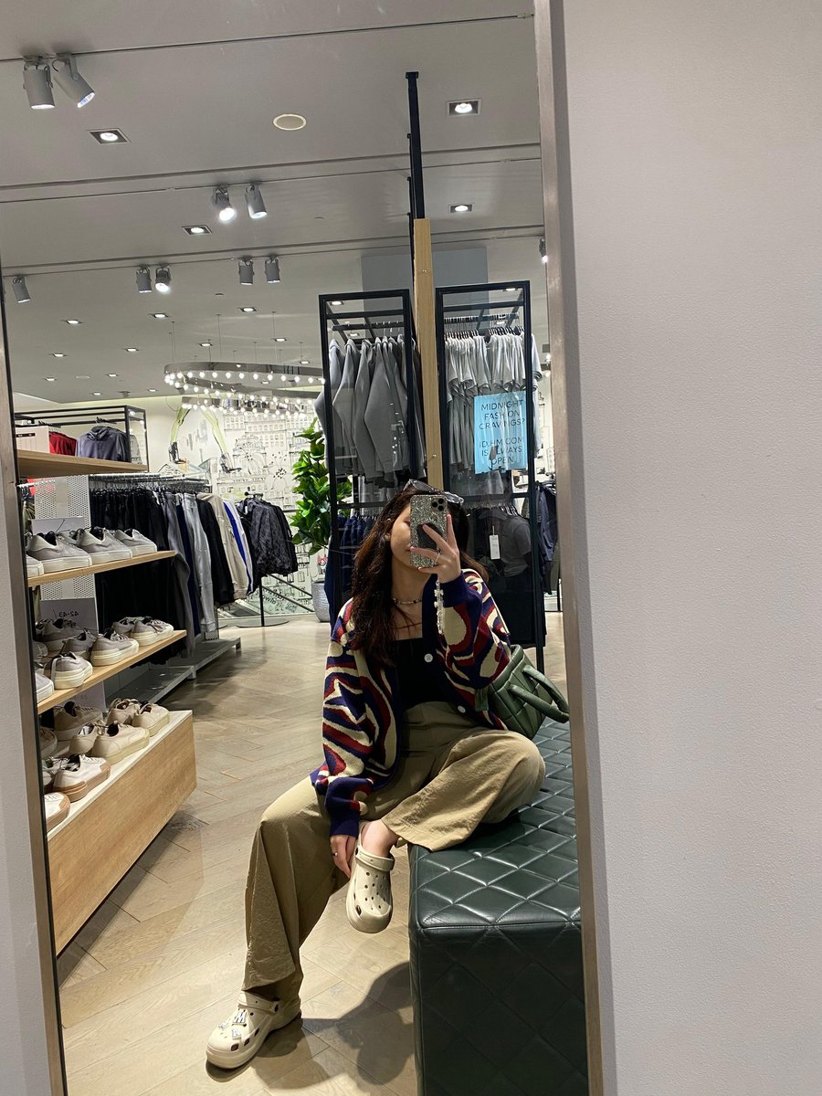 fynthakidd's tweet photo. yg suka bawel di space nih abang reyy🧒🏻🫧🤍 https://t.co/J6SbvX6nxk