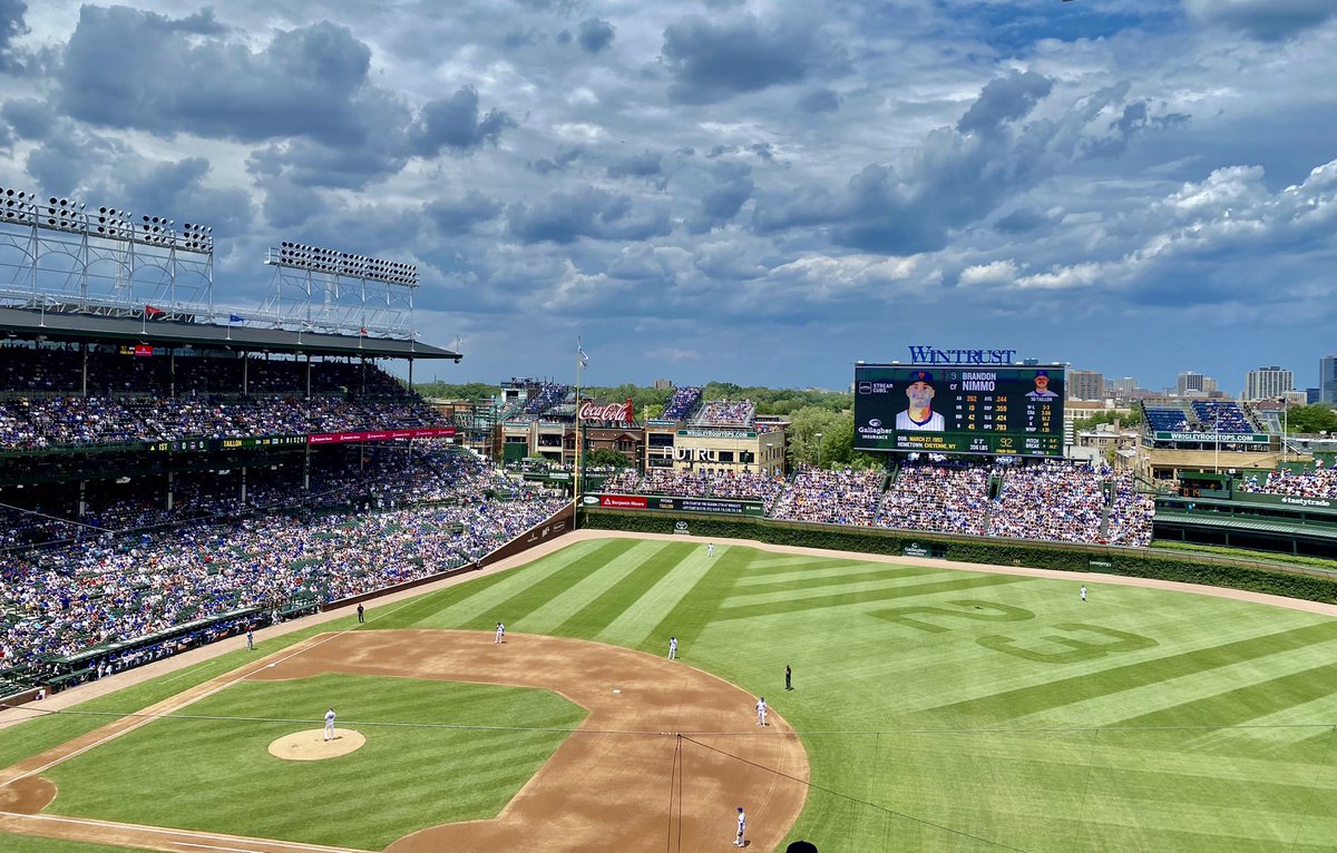 AgainMichelle's tweet image. Take me out to the ball game ⚾️