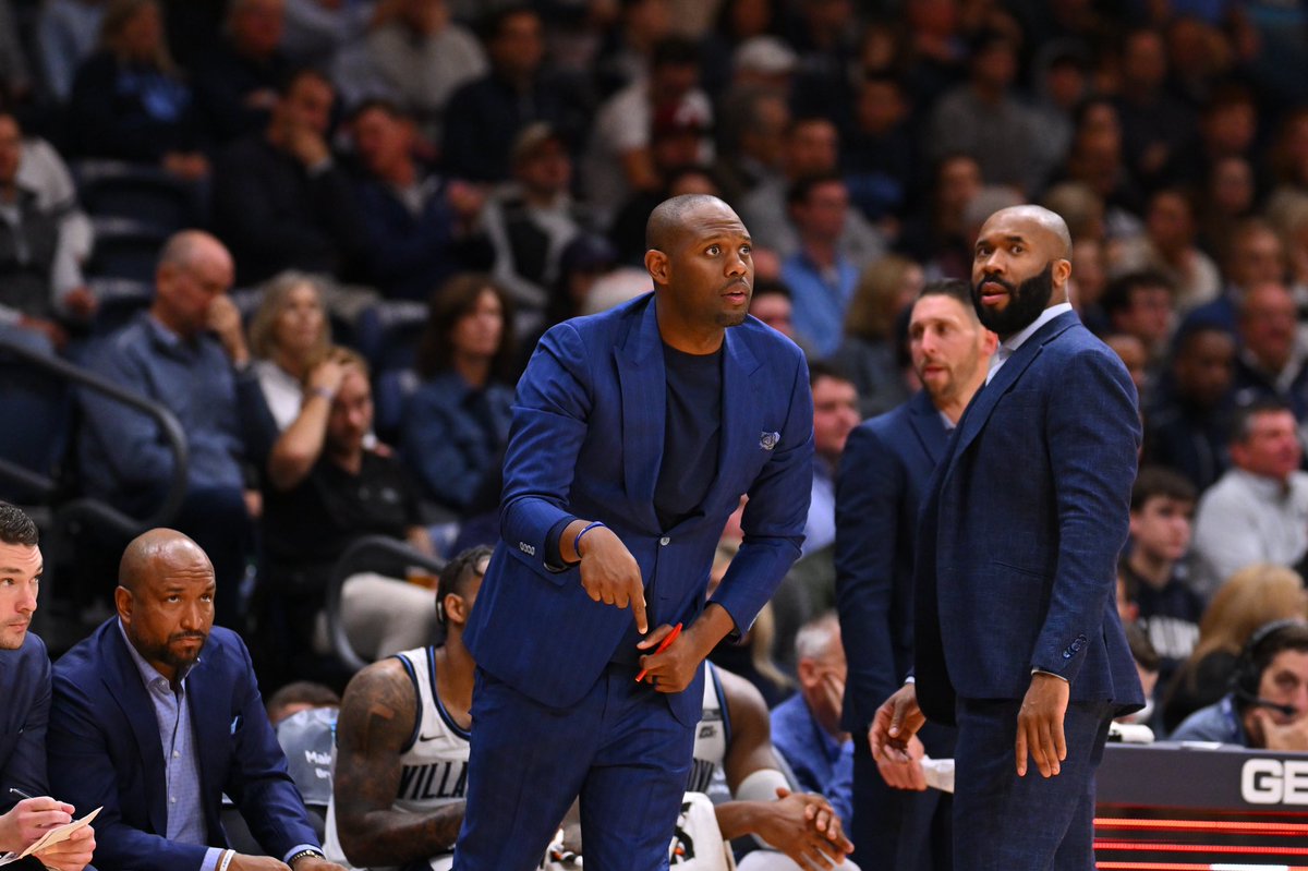 Villanova MBB (@novambb) on Twitter photo Nova Nation, join us in wishing a Happy Birthday to former #NovaMBB Final Four Captain and current Assistant Coach, Dwayne Anderson !✌️🎉 <a href="/waynethepres/">Dwayne Anderson II</a> Nova Nation, join us in wishing a Happy Birthday to former #NovaMBB Final Four Captain and current Assistant Coach, Dwayne Anderson !✌️🎉 <a href="/waynethepres/">Dwayne Anderson II</a>