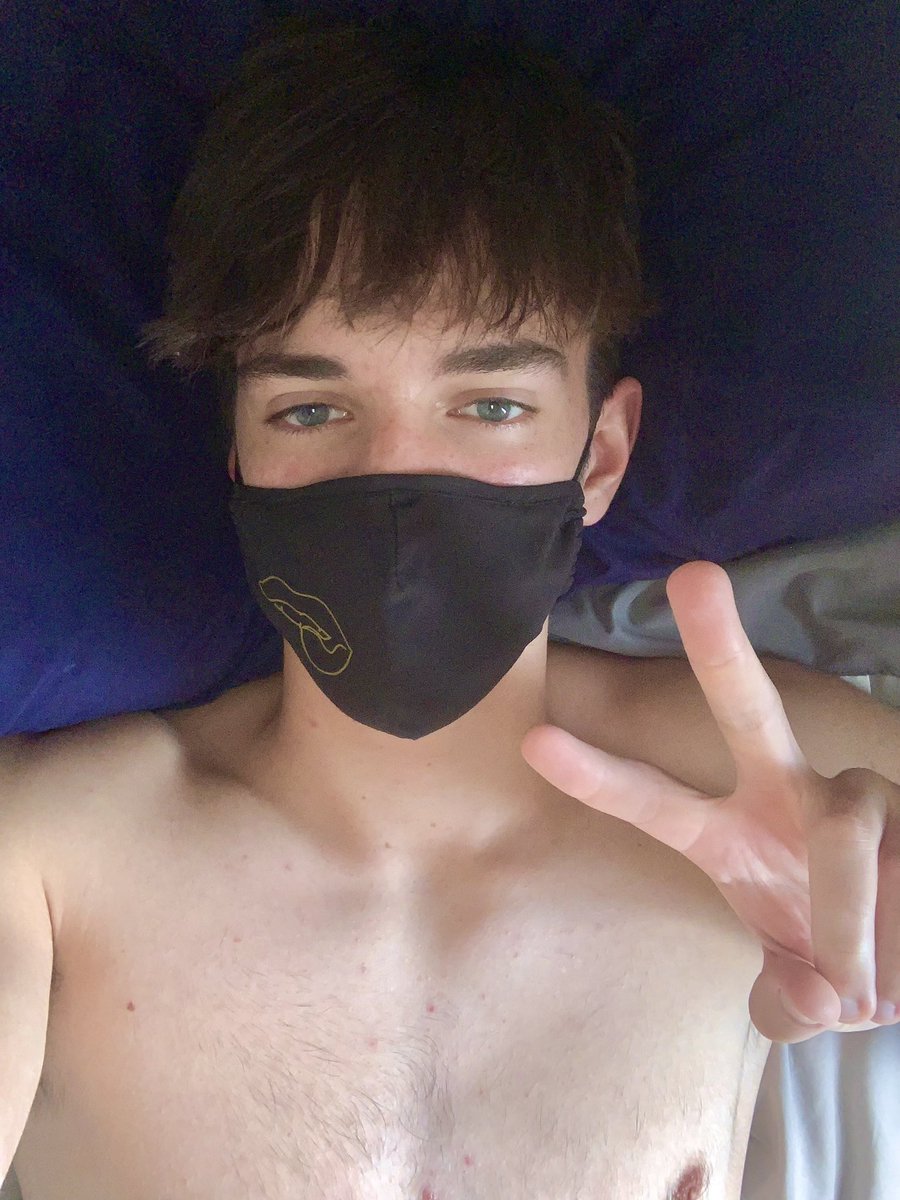 austin_belmont's tweet photo. 5 reposts and I’ll post hole… https://t.co/nVBAOAeFfT