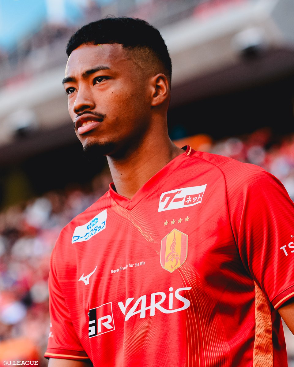 🎂 HAPPY BIRTHDAY 🎂 本日6月23日は 名古屋グランパス 三國ケネディ