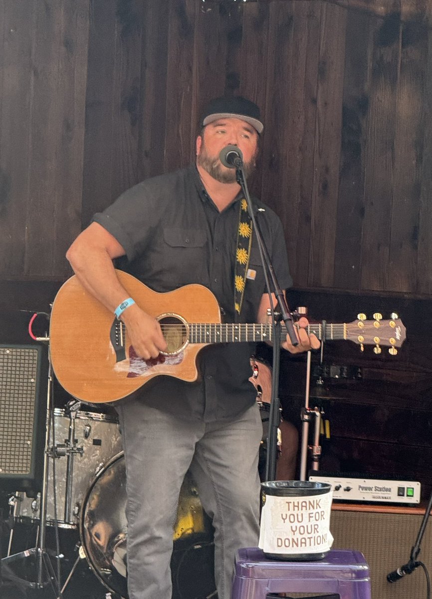 missingrecords's tweet image. My story is love