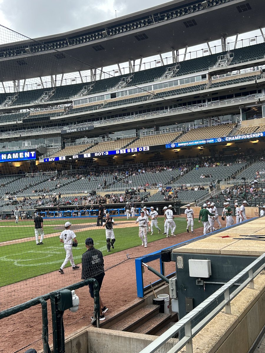 Mustangs pick off ER runner at 3rd. 2-1 after 3
