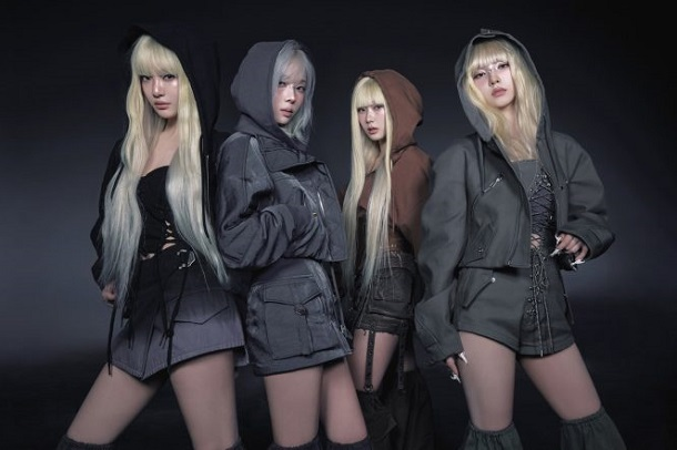 kchartsmaster's tweet photo. Top 10 songs on this weekโs YouTube Music Korea:
1. 'Supernova', #aespa
2. 'How Sweet', #NewJeans
3. 'T.B.H', #QWER
4. 'Armageddon', #aespa
5. 'Magnetic', #ILLIT
6. 'HEYA', #IVE
7. 'Bubble Gum', #NewJeans
8. 'AK47 MEGA MIX', #MensTear
9. 'Right Now', #NewJeans
10. 'ABCD', #NAYEON