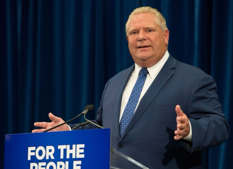 mynamesnotgordy's tweet photo. Folks last Sunday morning I was driving by OCAD and lemme tellya my friends the place was a ghost town. And that’s why in nine months we will have a business case written to prove OCAD and the AGO must be closed because nobody ever goes there anymore and the roof shingles are bad https://t.co/L78DHRyTUR
