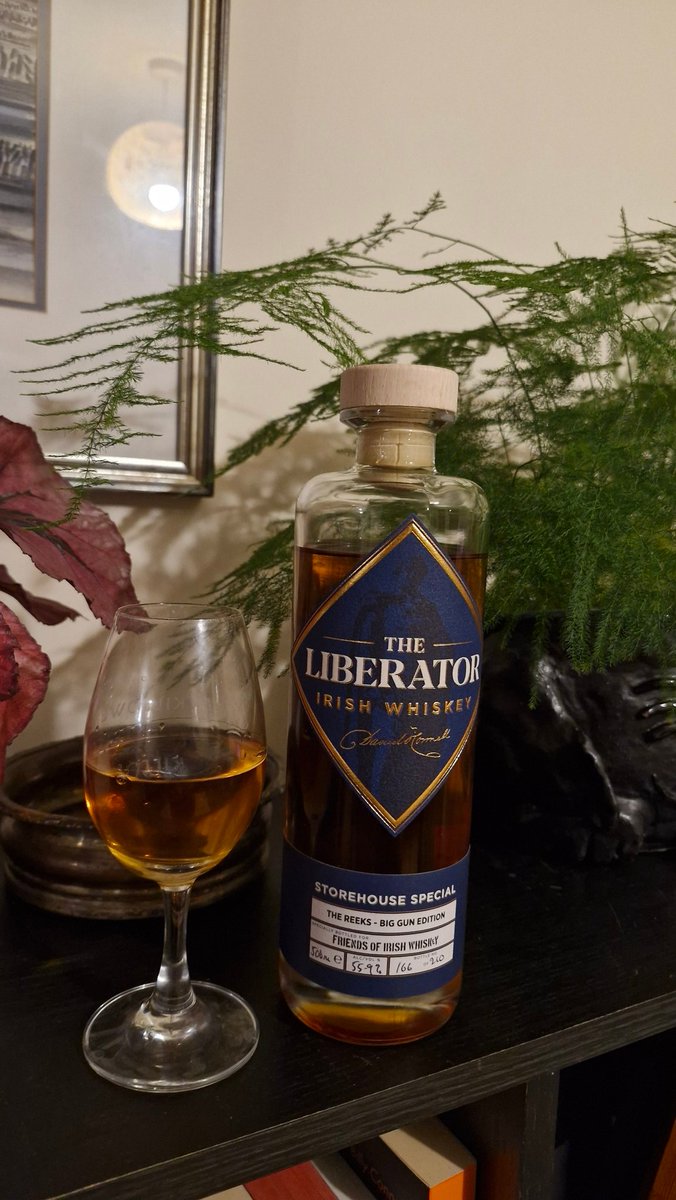 James 🥃 (@limerickwhiskey) on Twitter photo <a href="/PaulOBrien10/">Paul O'Brien</a> <a href="/Powers_Whiskey/">POWERS Whiskey</a> @decoreape7 <a href="/cb_phil/">Phil</a> <a href="/j_k357/">keith ⭐️⭐️💙</a> <a href="/Sav70/">Sav</a> <a href="/mjpm67/">MM🇮🇪</a> <a href="/BertSmedley/">🇺🇦Bert Smedley🇺🇦</a> <a href="/BrianVolkert/">BV</a> <a href="/RealBMaxwell/">Brian Maxwell 🍻😎</a> <a href="/Imagicranium/">Paul Brown</a> Well, the #MidnightFlangeClub has been called. So I thought it was the perfect time to open the <a href="/wayward_irish/">Wayward Irish Spirits</a> and <a href="/FOIWhiskey/">FriendsOfIrishWhiskey</a> collaboration. So good!!! John robbed Maurice of a fantastic cask. I hope <a href="/Sav70/">Sav</a> opens his soon. <a href="/PaulOBrien10/">Paul O'Brien</a> <a href="/Powers_Whiskey/">POWERS Whiskey</a> @decoreape7 <a href="/cb_phil/">Phil</a> <a href="/j_k357/">keith ⭐️⭐️💙</a> <a href="/Sav70/">Sav</a> <a href="/mjpm67/">MM🇮🇪</a> <a href="/BertSmedley/">🇺🇦Bert Smedley🇺🇦</a> <a href="/BrianVolkert/">BV</a> <a href="/RealBMaxwell/">Brian Maxwell 🍻😎</a> <a href="/Imagicranium/">Paul Brown</a> Well, the #MidnightFlangeClub has been called. So I thought it was the perfect time to open the <a href="/wayward_irish/">Wayward Irish Spirits</a> and <a href="/FOIWhiskey/">FriendsOfIrishWhiskey</a> collaboration. So good!!! John robbed Maurice of a fantastic cask. I hope <a href="/Sav70/">Sav</a> opens his soon.