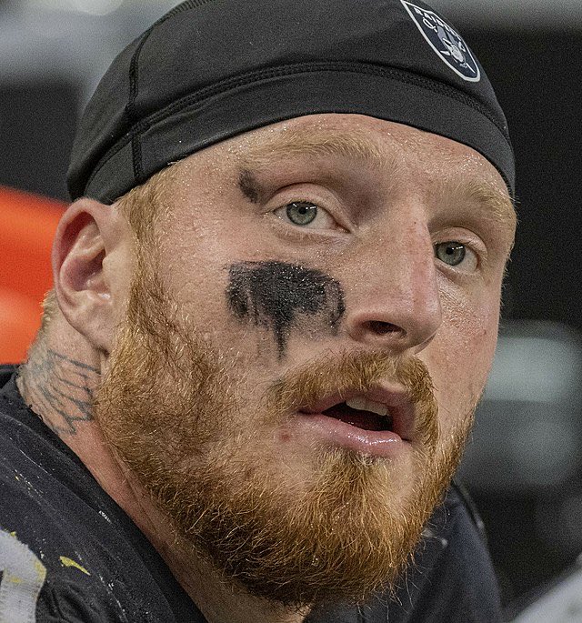 Jlmccombe's tweet photo. @TheBarmyArmy Maxx Crosby of the Las Vegas Raiders  Cosplaying? https://t.co/nbXdenw1zp