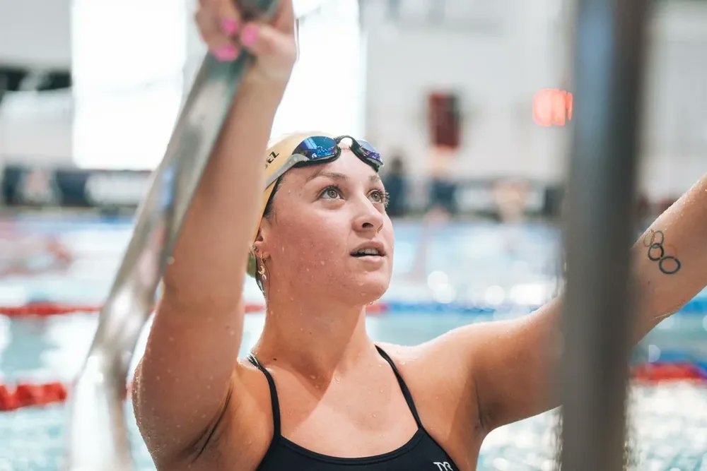 #natación
Nicole Frank acaba de pulverizar el récord nacional 200 combinado en Bahamas 🇧🇸
⌚️lo tenía en 2.17.46 (noviembre 2021)
⌚️lo llevó a 2.15.66
🚩La marca equivale a 803 puntos World Aquatics
⬆️Supera los 763 puntos de Luna Chabat
👏CLASIFICADA a Juegos Olímpicos #Paris2024