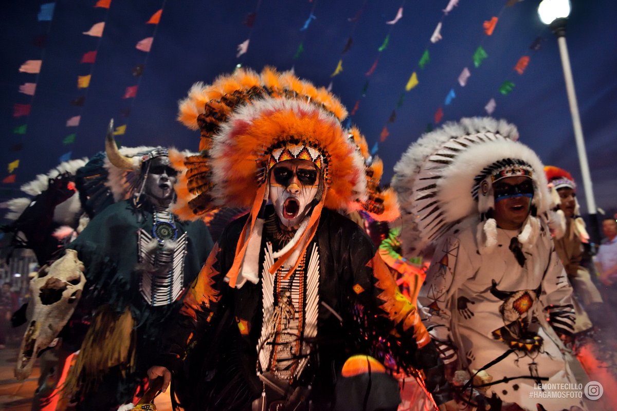 LeMontecillo's tweet photo. Danzas de Apaches en la festividad de la Cruz. 
Valtierrilla Salamanca Guanajuato.
#fotografía #nikon #guanajuato https://t.co/59eTd9oTxh
