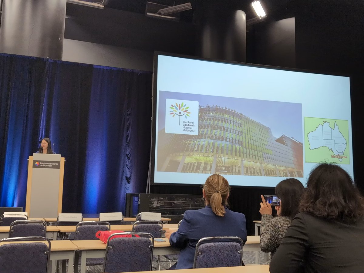 Flying the <a href="/RCHMelbourne/">The Royal Children's Hospital, Melbourne</a> and 🇦🇺🌏🦘 flag at #PNS2024 Dr Eppie Yiu providing a clinical update on CMT similarities and differences in subtype
<a href="/ANN_AusNZ/">ANNetwork</a> <a href="/MCRI_for_kids/">Murdoch Children's Research Institute (MCRI)</a>