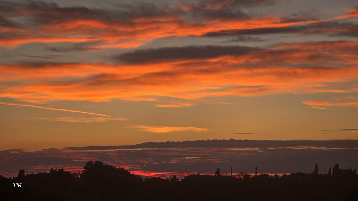 Tadek_8's tweet image. Na horyzoncie 
#Szczecin #sunset #jerzyk