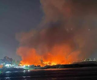 gedarbaghdad's tweet photo. فرق الدفاع المدني تخمد حريقا اندلع بمساحات من الحشائش في نينوى

https://t.co/8EBLgTMP1H https://t.co/qQVab0ckhD