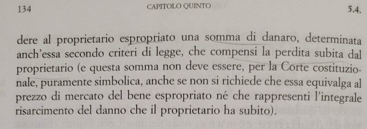 Maxiynox's tweet photo. @RiccardoRugge12 @RiccardoCampi @angvtond @ultimora_pol Manuale Francesco Galgano 19°edizione e darò per scontato il fatto che tu conosca i rapporti tra corte EDU e corte costituzionale https://t.co/1MslHlOAzz