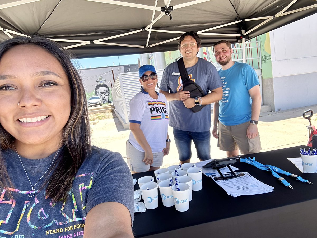 Lubbock Stores working together to let the community know all about AT&amp;T Fiber ⚡️and AIA!! Thank you <a href="/NTX_Lola_806/">Roelle “Lola” Moreno</a> for the invite to #LubbockPrideFest  #NTX <a href="/ATT/">AT&T</a> <a href="/NTXKristaGuzman/">Krista Guzman</a>