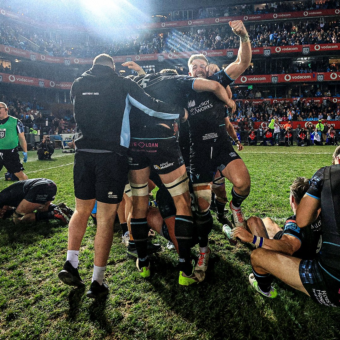 GlasgowWarriors's tweet photo. That full time feeling 🤩 https://t.co/RhGgHJMKLN