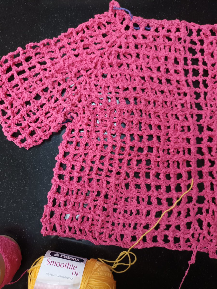 crochet_crafter's tweet photo. Progress report on my #pink #crochet #mesh #cardigan #wip
I'm happy with the length, but I might rip about 5 rows and add a curve where I've placed yellow thread on the second photo.
I'm still working on the sleeves might do 3/4 length.
What do you think 🤔 https://t.co/lrMCVSqdRY