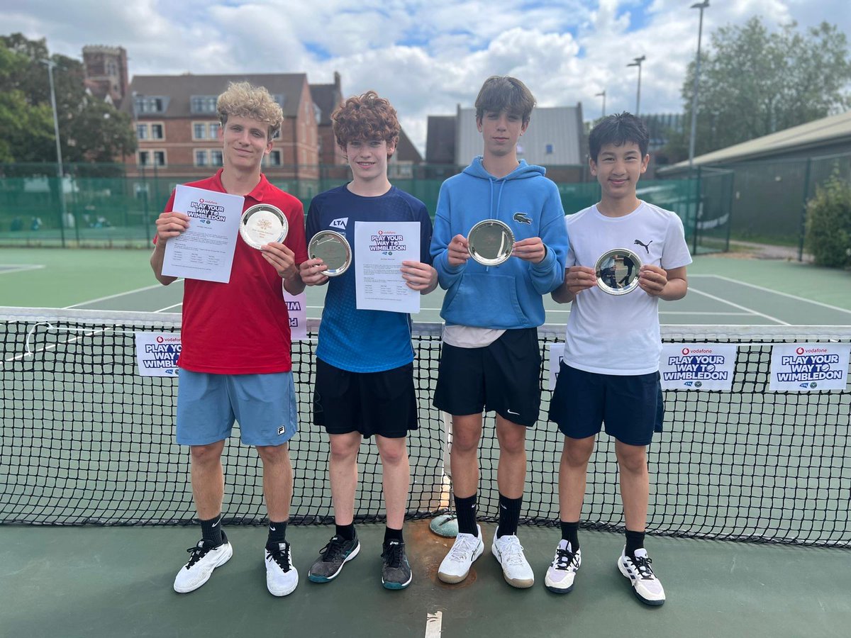 Congratulations to Sasha and Mason who have played their way to Wimbledon. They beat fellow Cltc members Nathan and Martin in a closely fought final. Well played everyone. 🏆