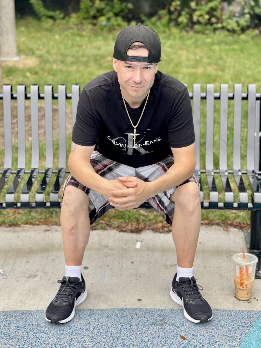 imdavidmarchant's tweet photo. 🤫 #actor #model #amazing #fashion #style #lifestyle #picoftheday #photooftheday #like4like #follow #followme #trending #viral #fyp #twitter #X https://t.co/HMuEdUm62K