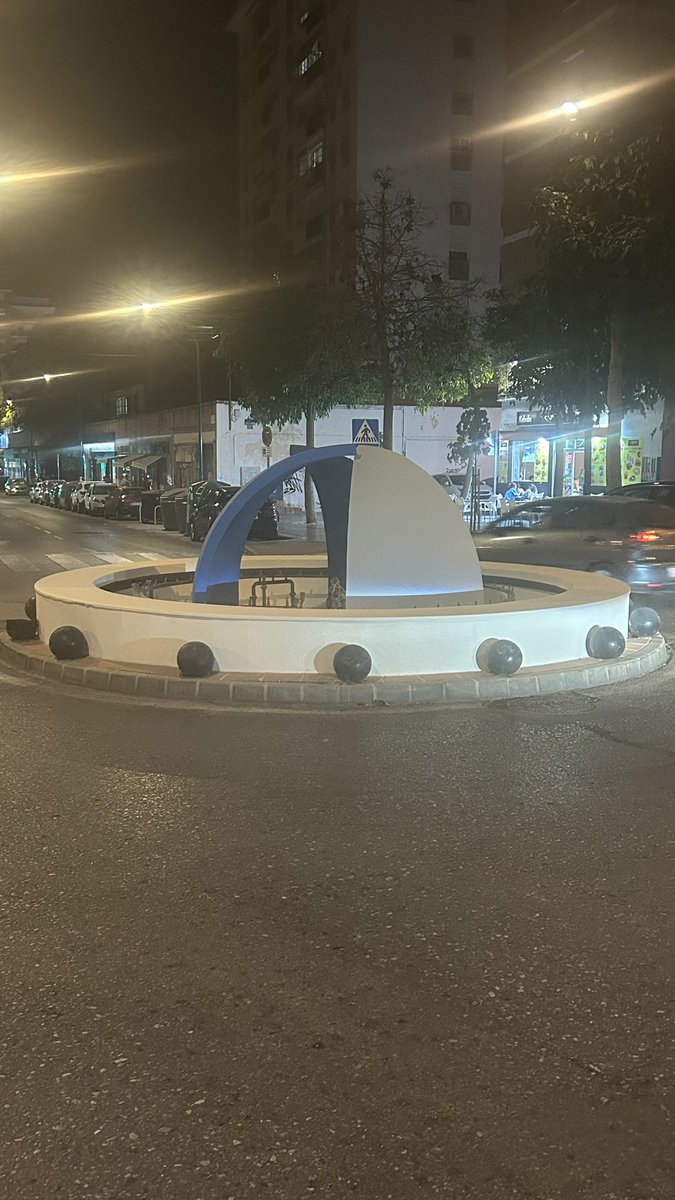 Aquí no, no?