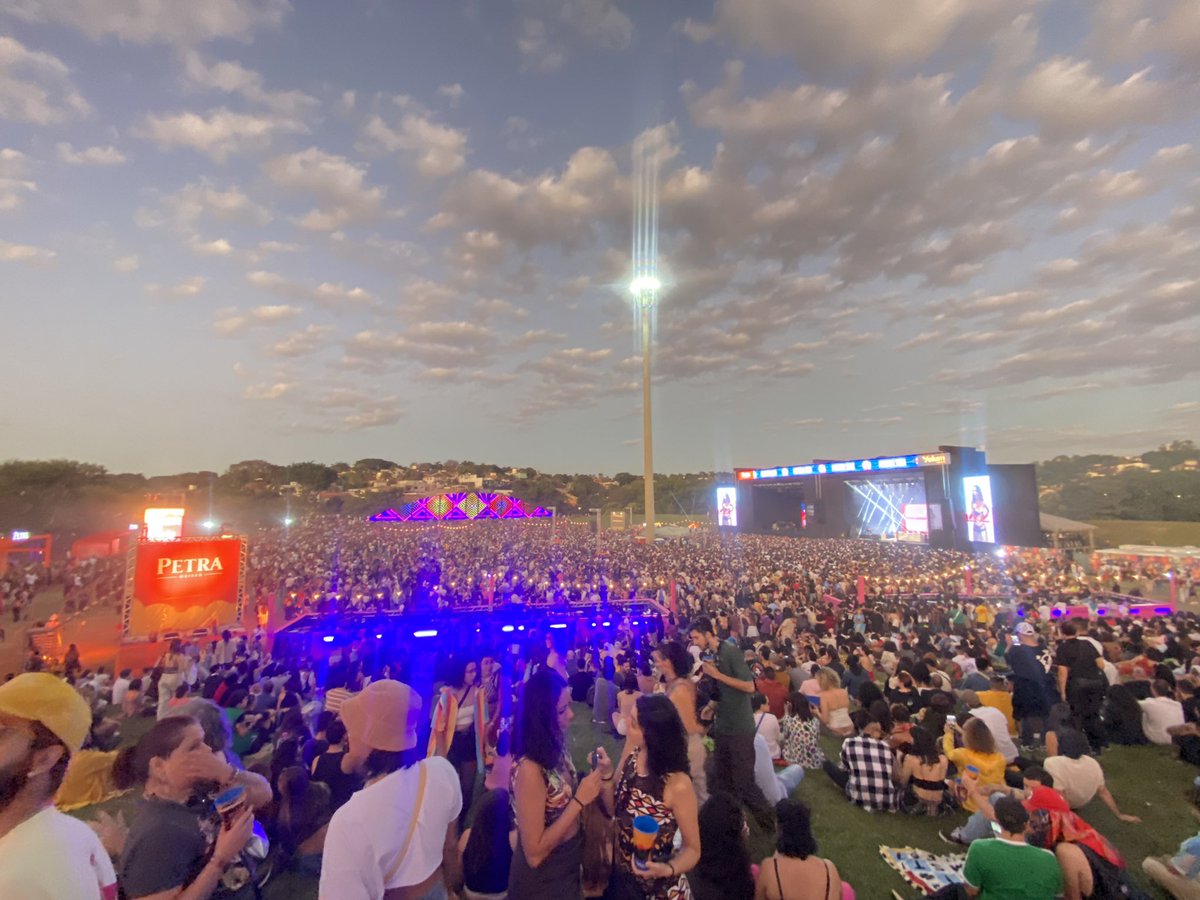 A mineira tem demanda! Obrigado por tudo Belo Horizonte. Marina Sena de Minas Gerais para o mundo✨