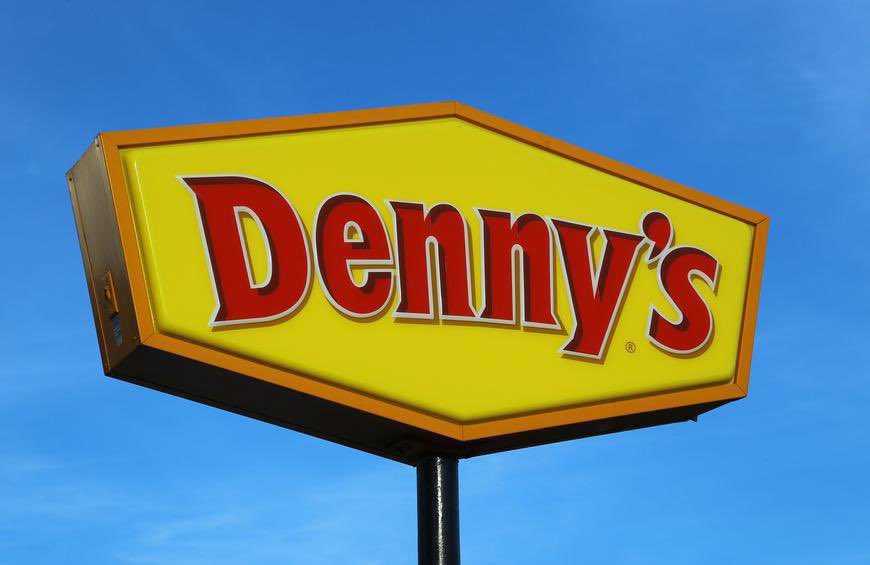 JonErlichman's tweet photo. Nvidia was founded at a Denny’s.

It now makes more money in 3 hours than Denny’s makes in a year. https://t.co/Z12WaRrZ1A