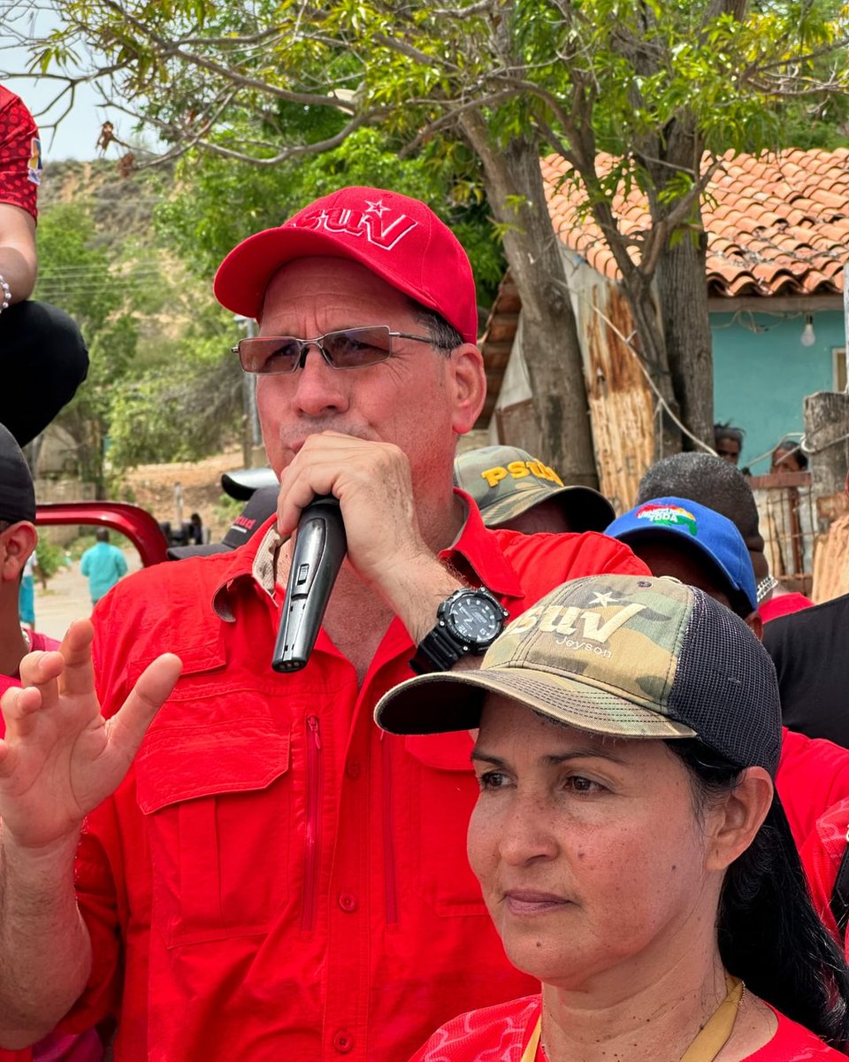 YoAmoCNA's tweet photo. Via @lossifontes
🚩PSUV🚩
Culminó el CASA X CASA en INAM CAMPECHE y rápidamente realizamos una Asamblea con toda nuestra estructura de base de tan importante comunidad en la Parroquia Santa Inés.
Todos con @NicolasMaduro
#CombatientesConNico https://t.co/bRjlYAMqZ7