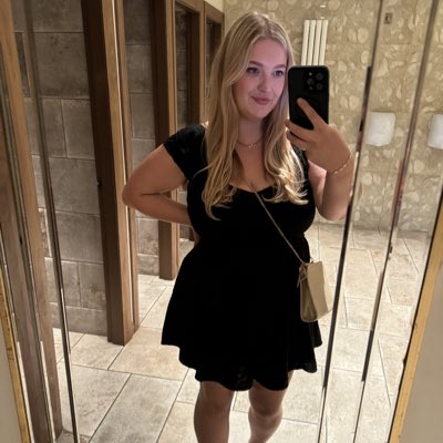 ChristieRoblox's tweet image. #NewProfilePic