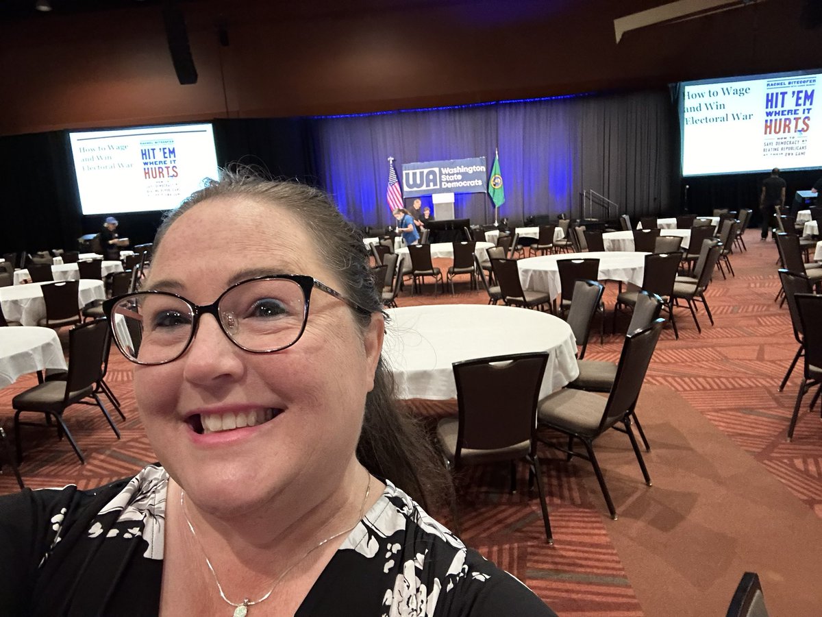 Rachel Bitecofer 🗽🦆 (@rachelbitecofer) on Twitter photo Thanks for letting me speak to your delegates <a href="/washdems/">Washington Democrats</a>!
The light shining around us comes from <a href="/ShastiConrad/">Shasti Conrad</a>- this girl is on 🔥
Incredible crowd AND the book sold out.
LFG!!!!! Thanks for letting me speak to your delegates <a href="/washdems/">Washington Democrats</a>!
The light shining around us comes from <a href="/ShastiConrad/">Shasti Conrad</a>- this girl is on 🔥
Incredible crowd AND the book sold out.
LFG!!!!!