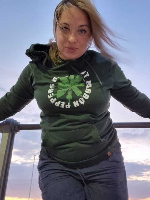 #SelfieU https://t.co/czwOO9zPWT<a href="/tag/selfieu"class="tags">#SelfieU</a>