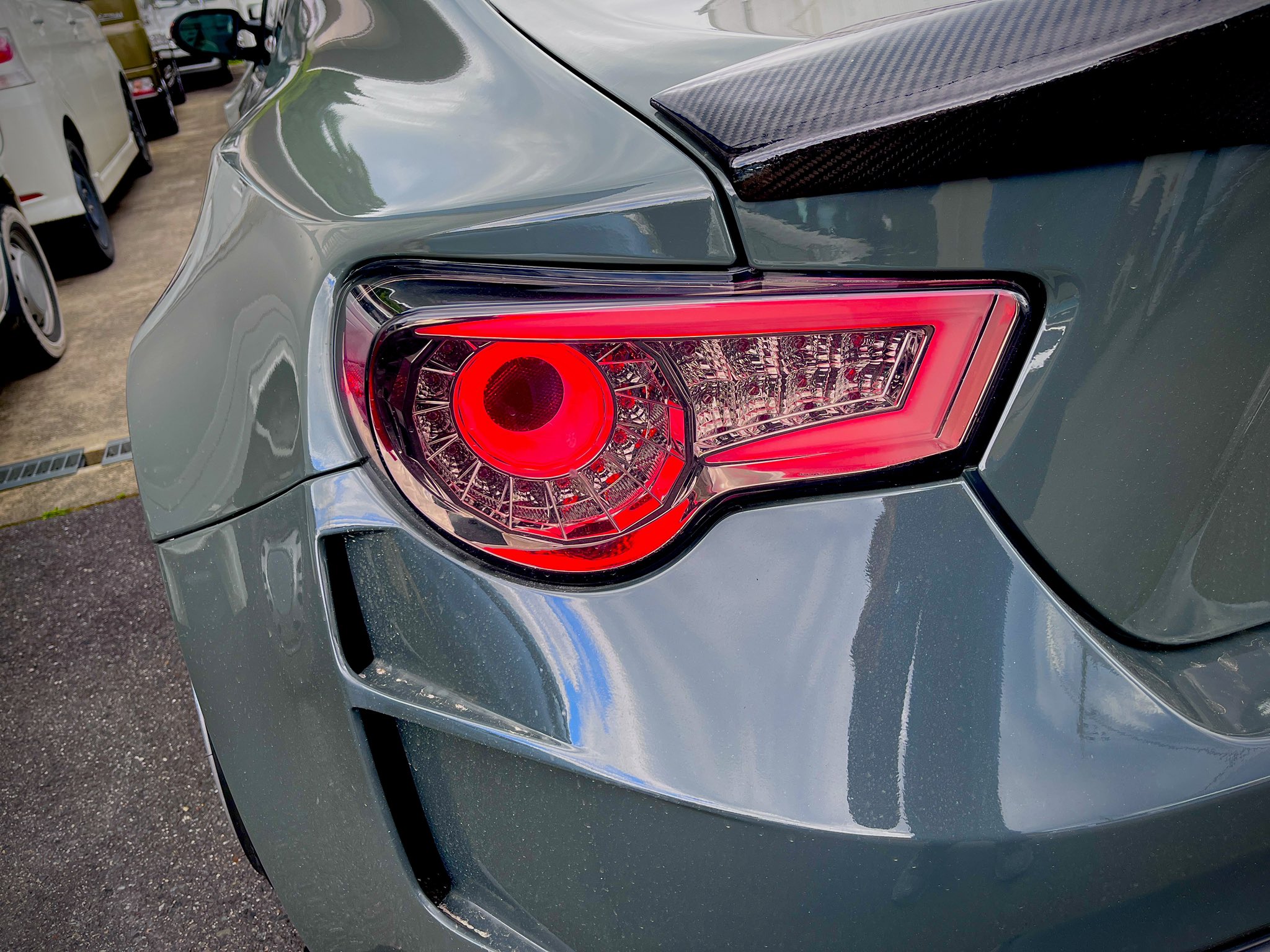 86 BRZ クリスタルアイ　テールランプ　取付説明書付き 86 BRZ クリスタルアイ テールランプ 取付説明書付き（J176SM 86