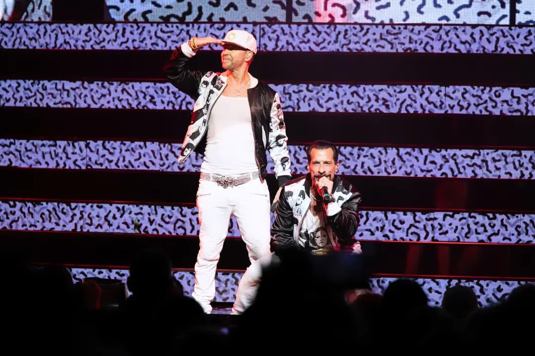 Nkloveeternal's tweet photo. #Repost @dannywood Another amazing night @riverbendpnc So much #bhlove everywhere I looked!!! The #magicsummertour2024 so far has been very #magical 📸: @ParisVisone https://t.co/ObK3EdUbO9