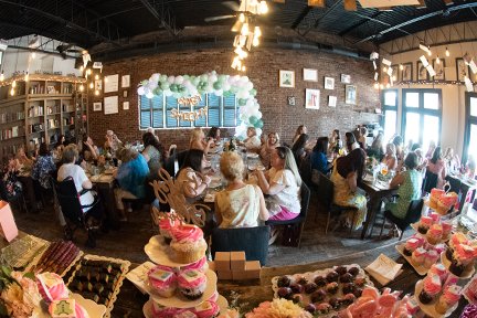 Longevity!
Loyalty!
Friendship!

We photographed her First Communion, today we photographed her #babyshower.