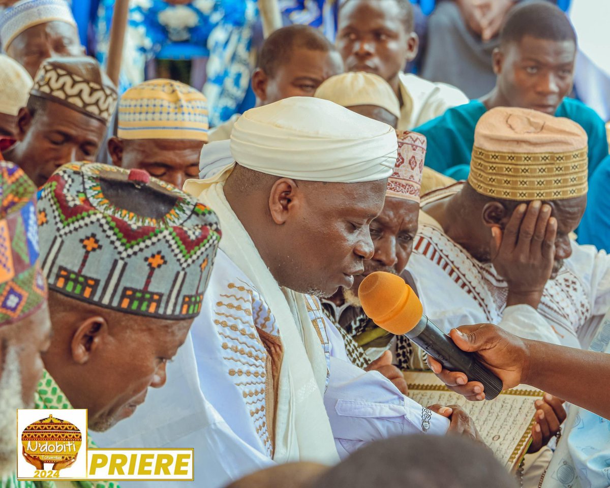 NDobiti's tweet photo. Les festivités de la fête N’DOBITI ont débuté ce vendredi 21 juin par une prière collective sur l'esplanade de la Mosquée centrale de Tchamba, marquant ainsi le lancement des réjouissances. 

#Tchamba 🇹🇬
#Ndobiti2024
#Kasselem https://t.co/5dBFoKCTTV