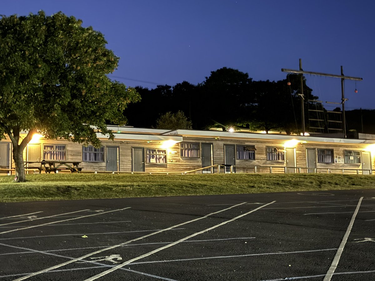 STMM20's tweet image. It’s goodnight from Yr6 in Osmington Bay after a fun packed day of activities we are all tucked just bed after night prayers 🙏 and evening snack. We are looking forward to tomorrows adventures.
#SleepWell 😴
#TomorrowIsANewDay🌅
#SundayFun
#TeamBuilding