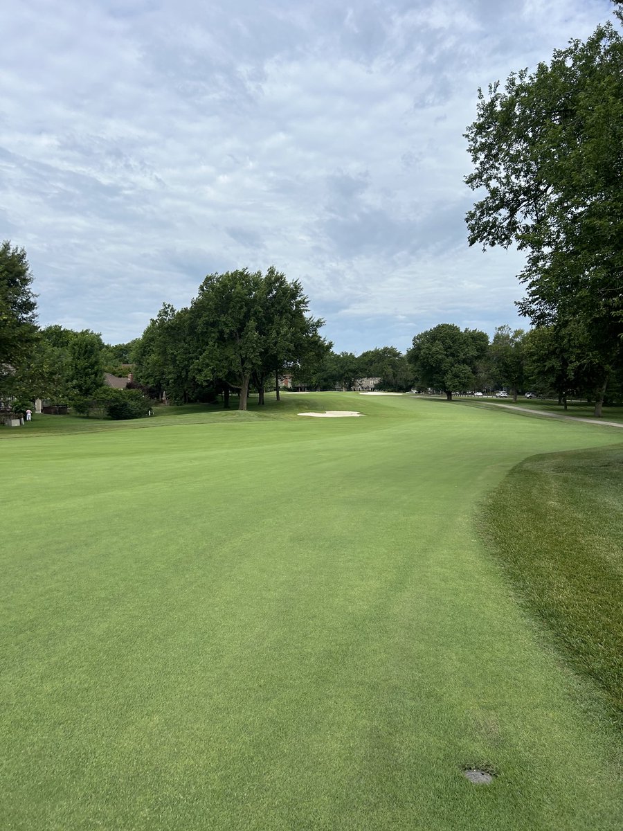 CRgreenside's tweet image. The 50th Jambalea is a wrap! Congratulations to our winners. It was a memorable week ⁦@CCofLeawood⁩. THANK YOU to ALL CCL staff for making it a great event. Thank you to the members for making CCL “the place to be.” Cheers!

##CCL #TweetForMembers #SuperView #MemberGuest