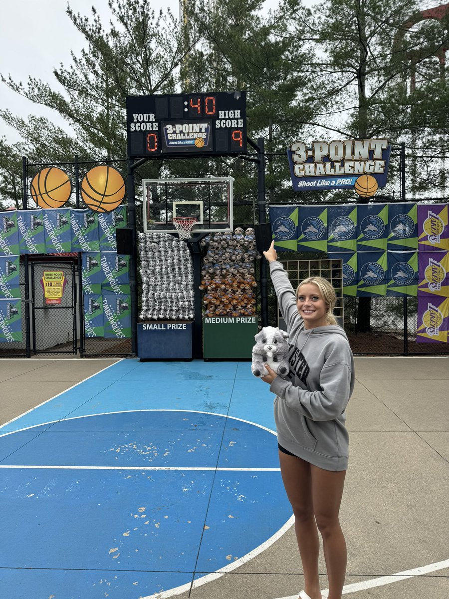 <a href="/LEGACYGBB/">Legacy GBB</a> alum <a href="/AdisonSagaser/">Adison Sagaser</a> still got the sweet 3pt shot 🏀😍 #valleyfair